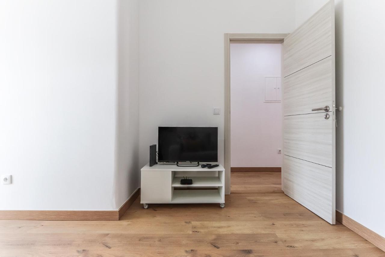 Vita Portucale ! Almada Balcony Екстериор снимка