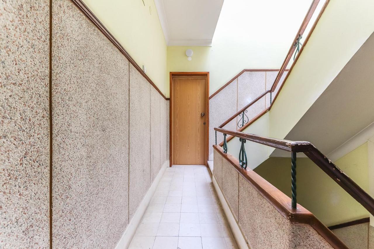 Vita Portucale ! Almada Balcony Екстериор снимка